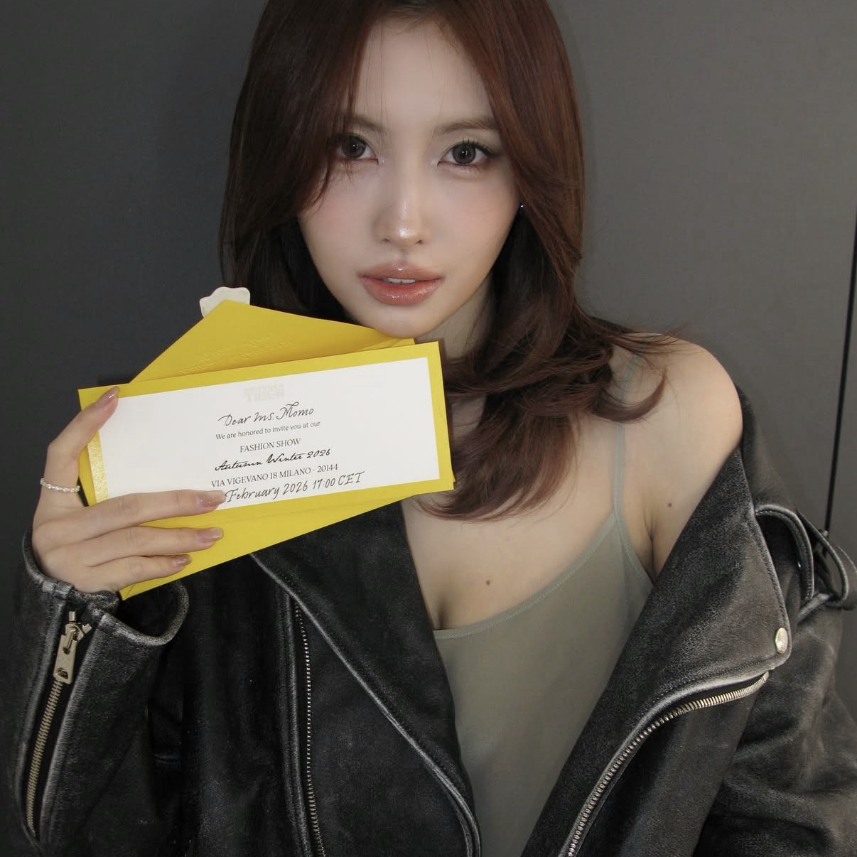 A moment captured by Momo (TWICE)'s fan