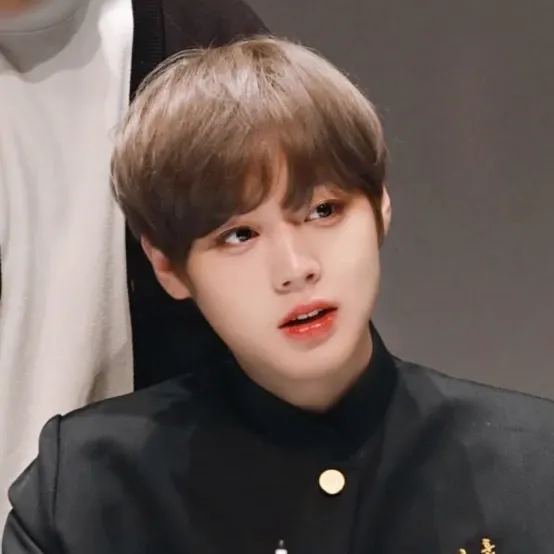 박지훈의 최신 사진