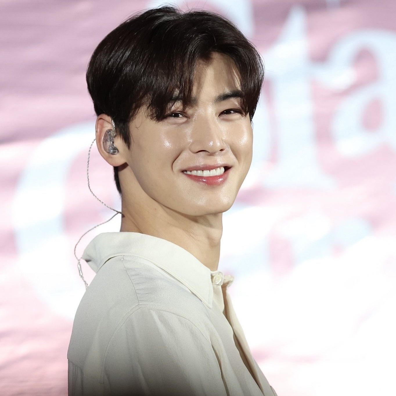 Recent activity shot of Eunwoo (ASTRO)