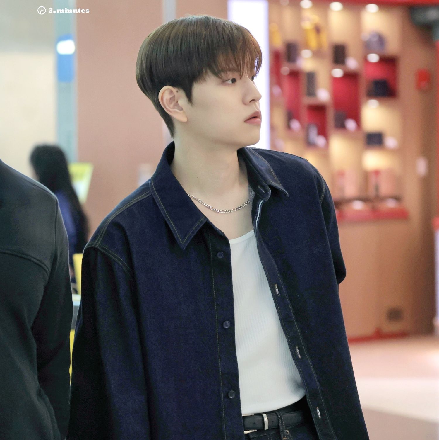 Behind-the-scenes cut of Stray Kids