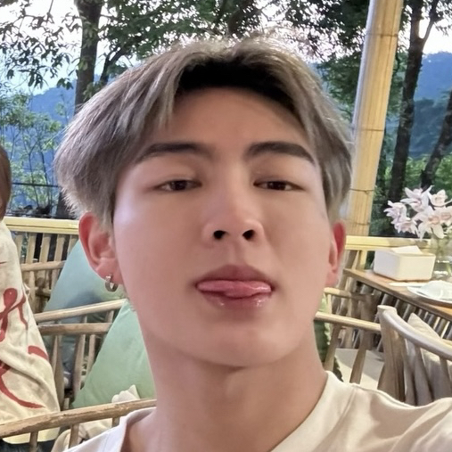 Behind-the-scenes cut of Heart (BUS)