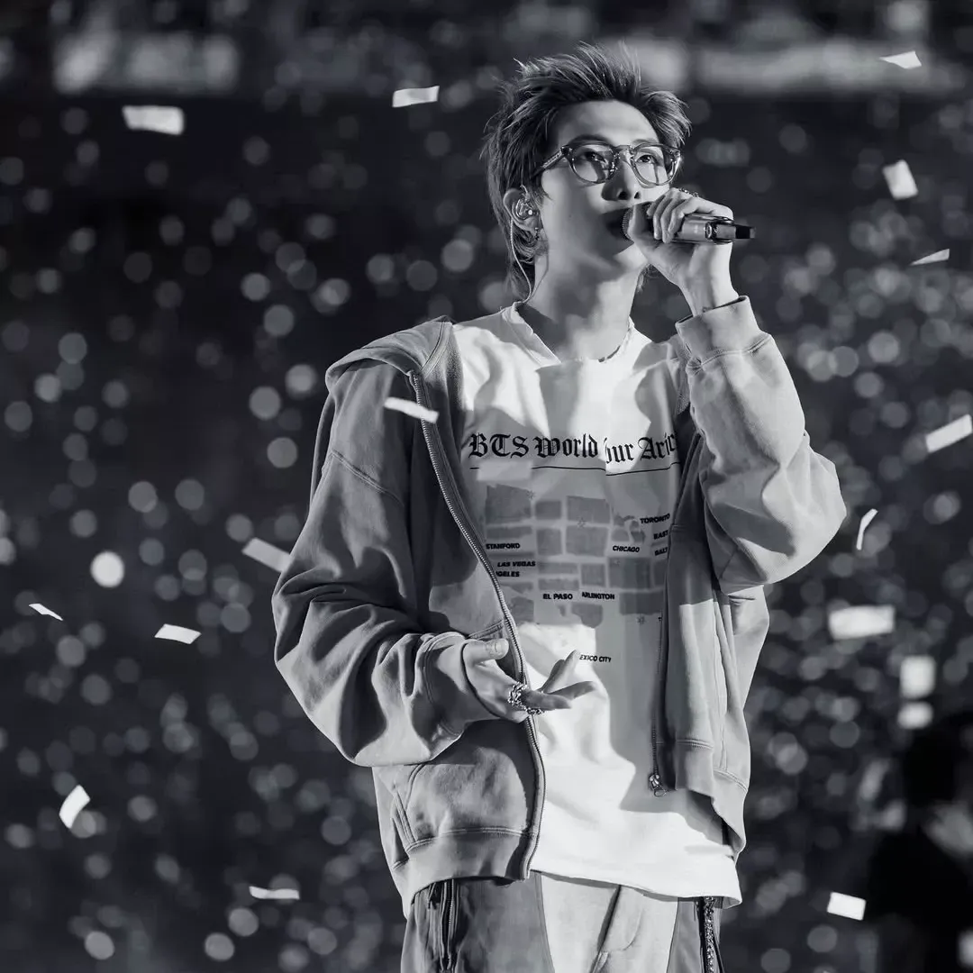 RM (방탄소년단)의 최신 사진
