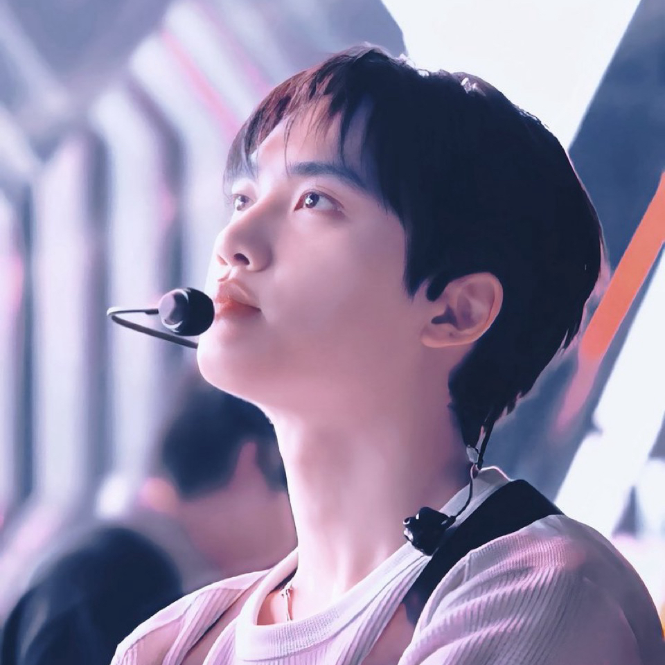 디오 (EXO)의 최신 사진