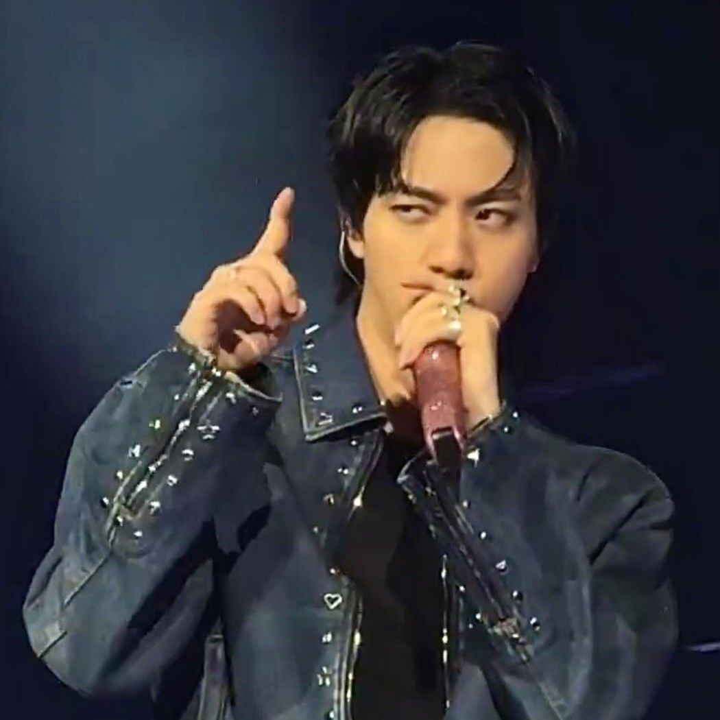 Potret di balik layar Jin (BTS)