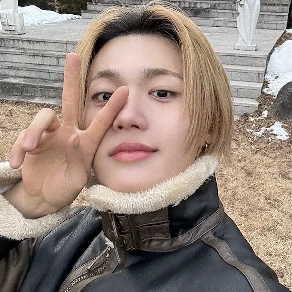 Latest photo of Doyoung (TREASURE)