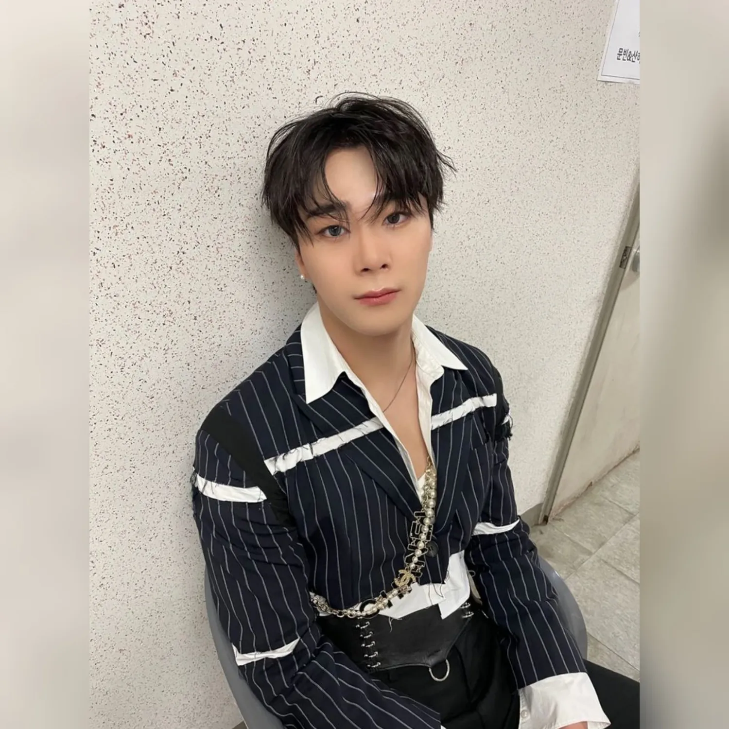 Behind-the-scenes cut of Moonbin (ASTRO)