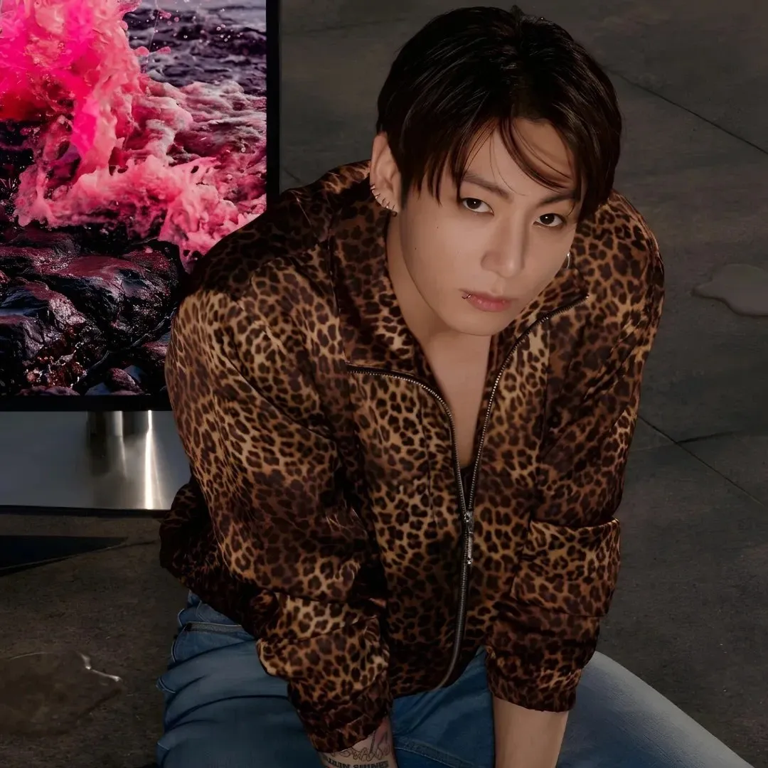 Latest photo of Jungkook (BTS)