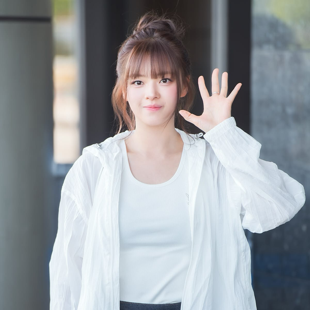 Behind-the-scenes cut of Jeongyeon (TWICE)