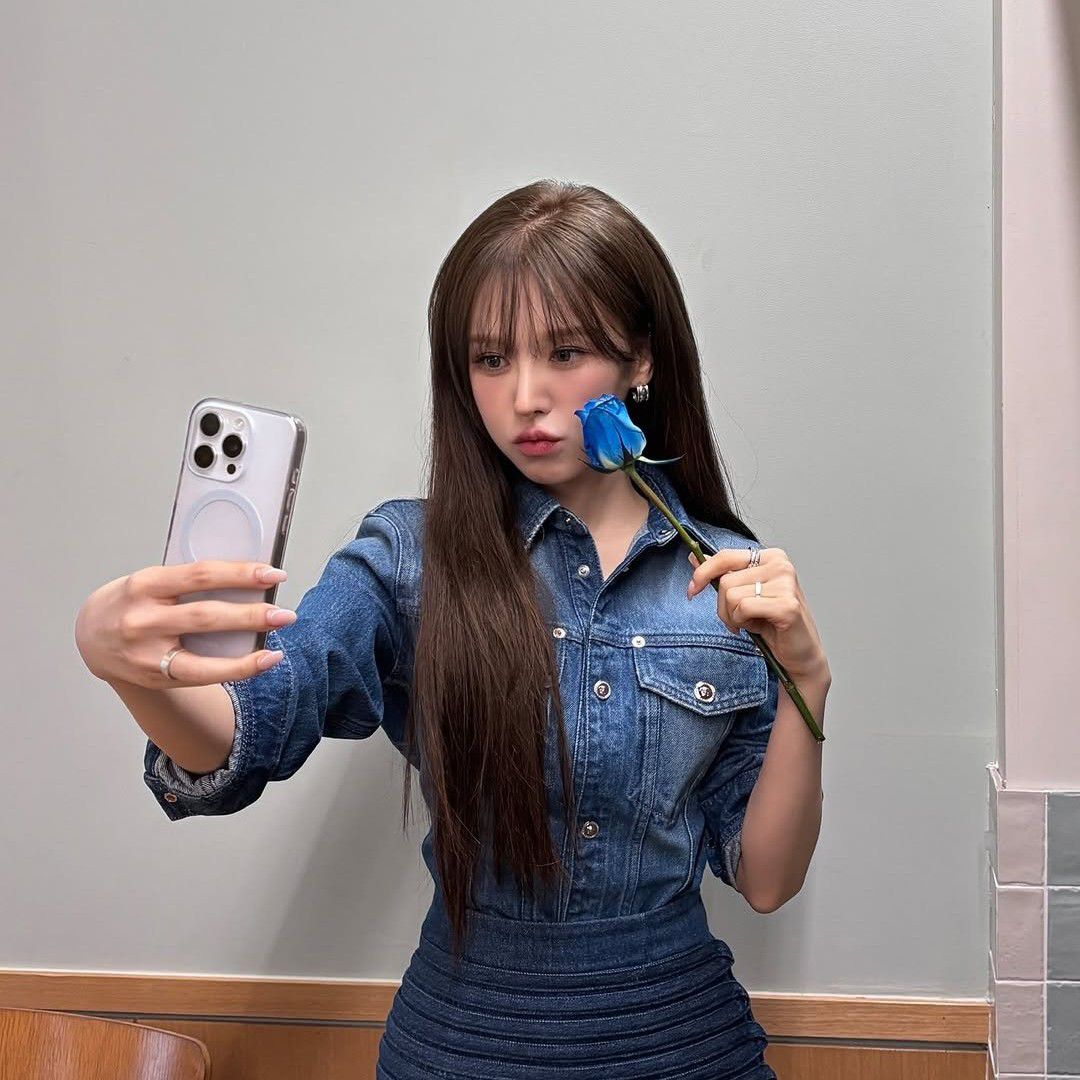 A moment captured by Wendy (Red Velvet)'s fan