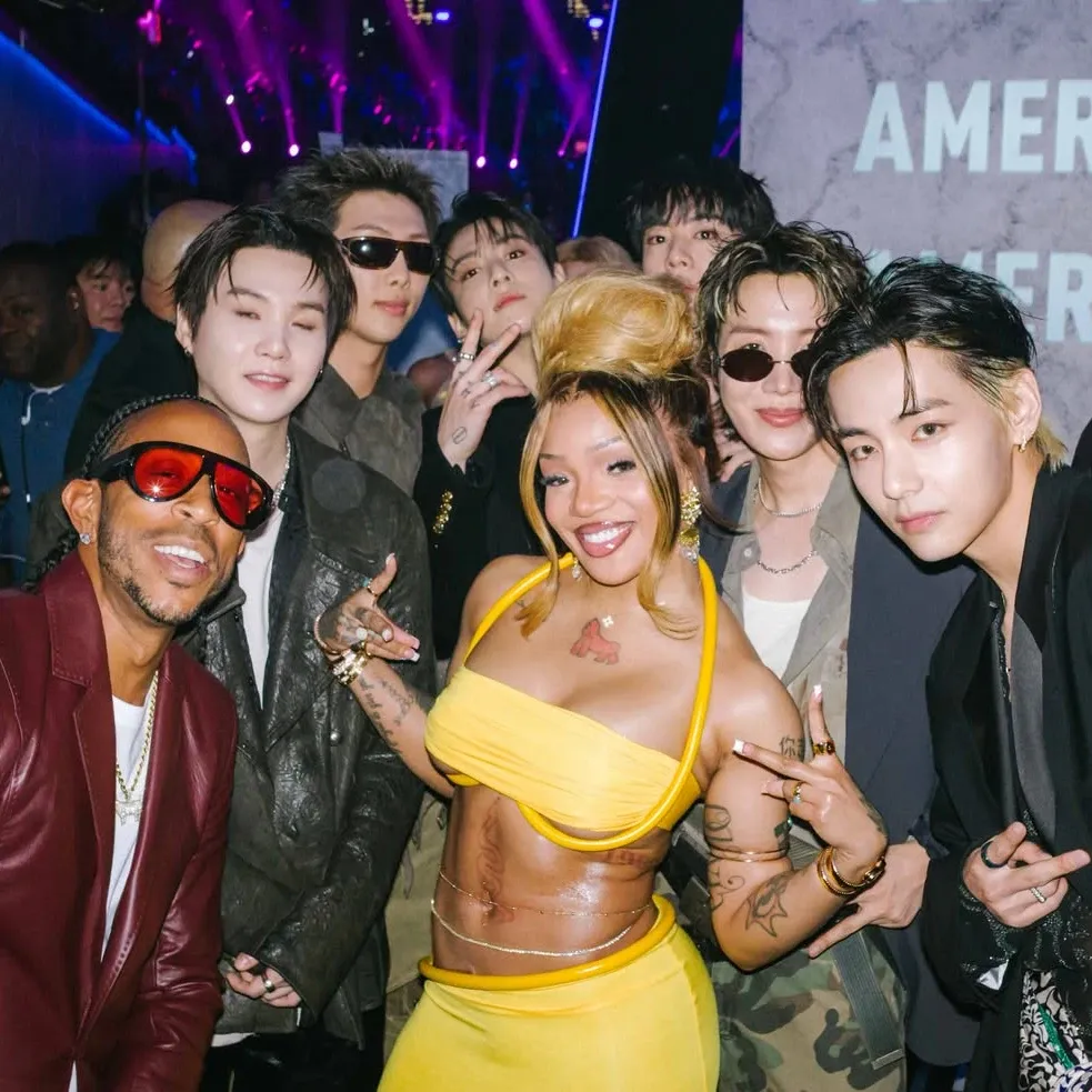 Latest photo of BTS