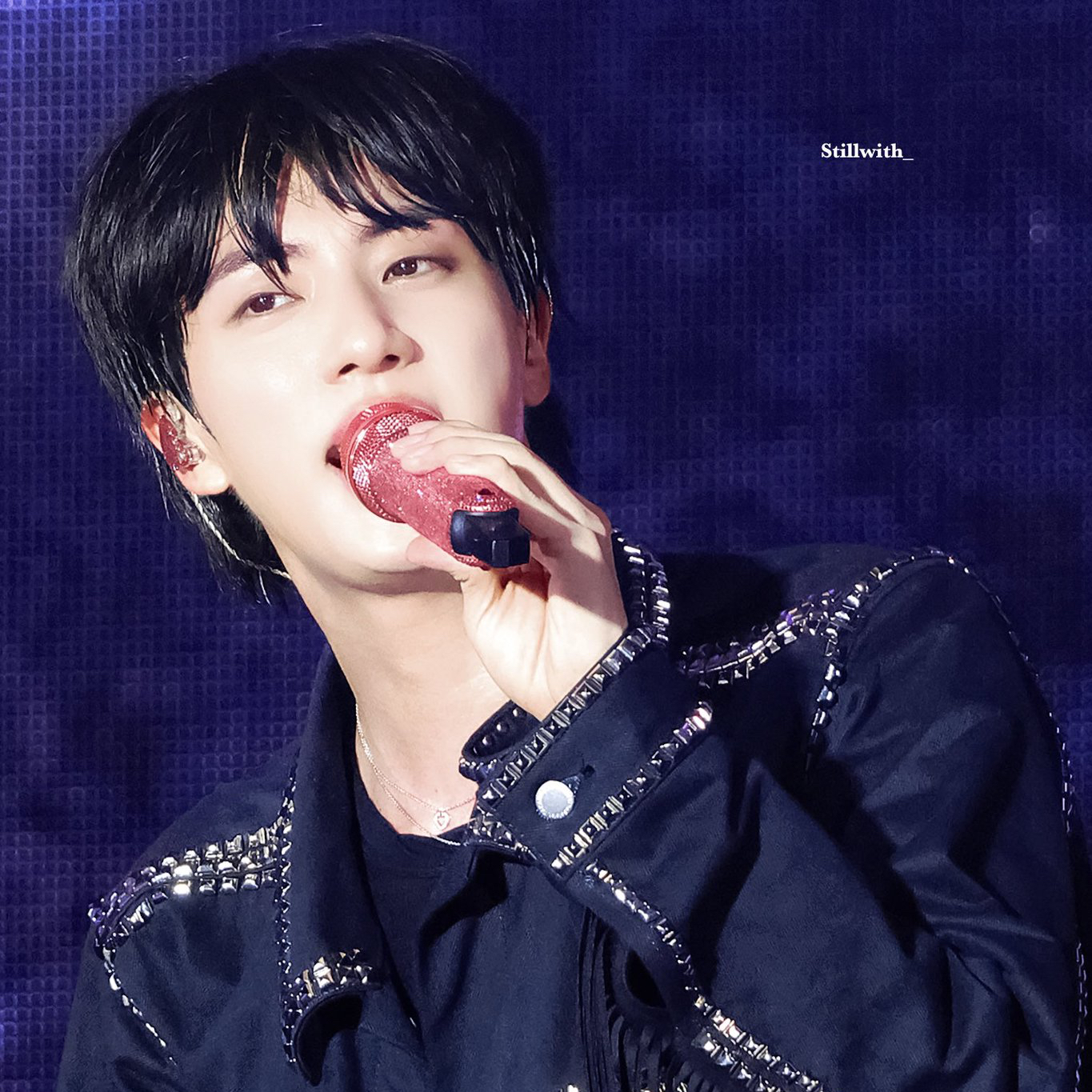 Foto aktivitas terbaru Jin (BTS)