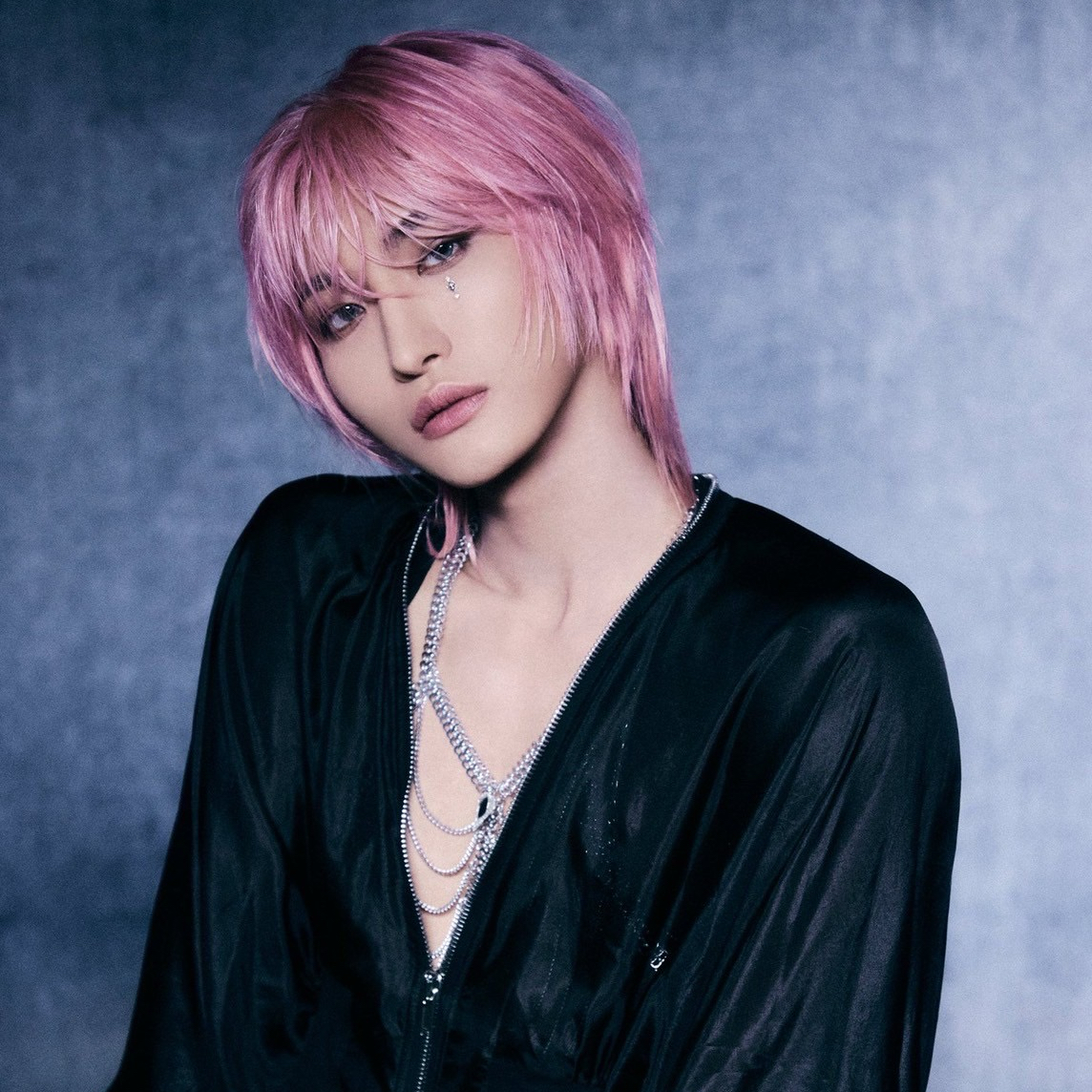 パク・ソンファ (ATEEZ)の舞台裏ショット