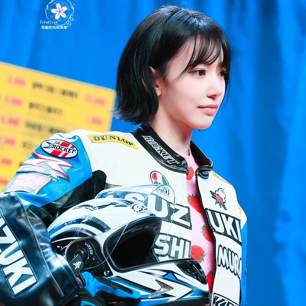 Popular profile picture of Sakura (LE SSERAFIM) loved by fans