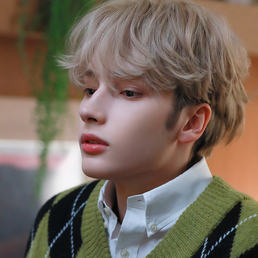 A moment captured by HueningKai (TOMORROW X TOGETHER)'s fan