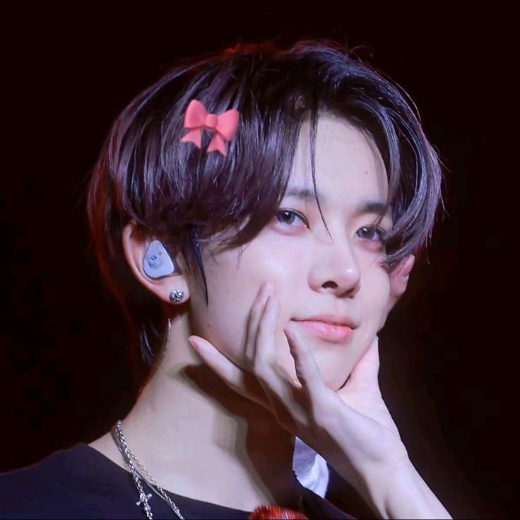 Recent activity shot of Heeseung (ENHYPEN)