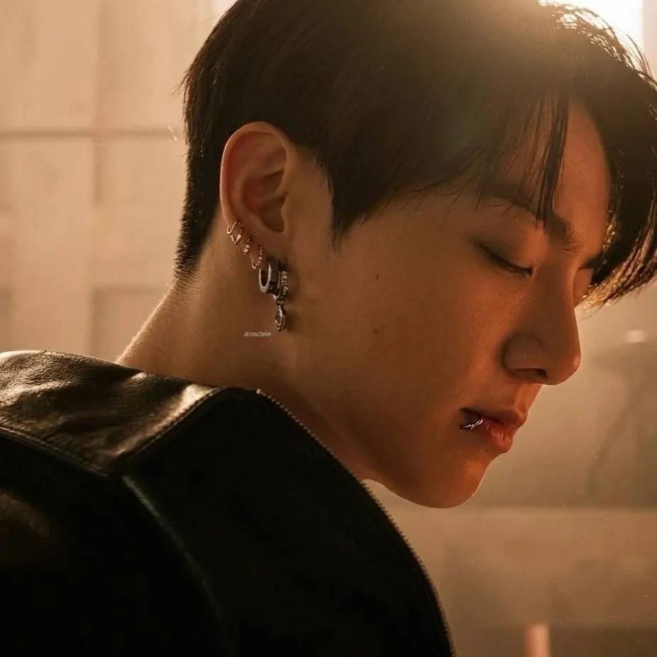 Momen yang diabadikan oleh penggemar Jungkook (BTS)