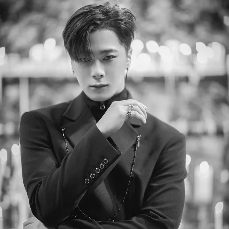 Behind-the-scenes cut of Moonbin (ASTRO)