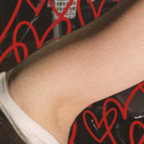 Ayaka (NiziU)的最新照片