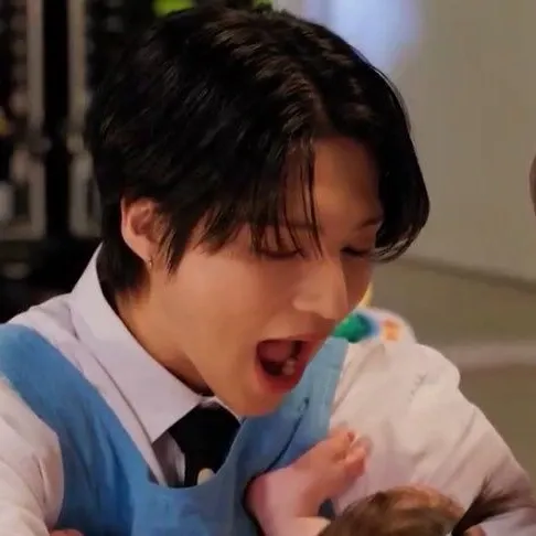 友榮 (ATEEZ)粉絲拍下的瞬間