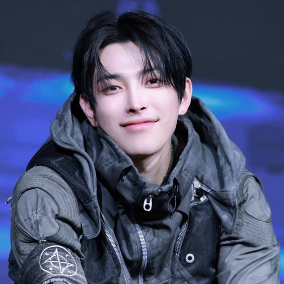 弘中 (ATEEZ)粉絲拍下的瞬間