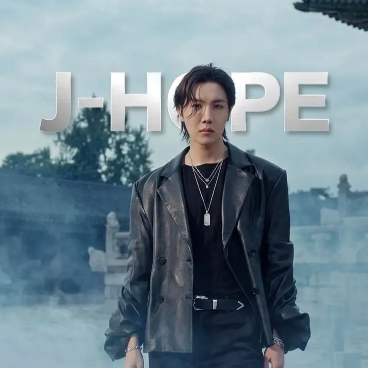 제이홉 (방탄소년단)의 최신 사진