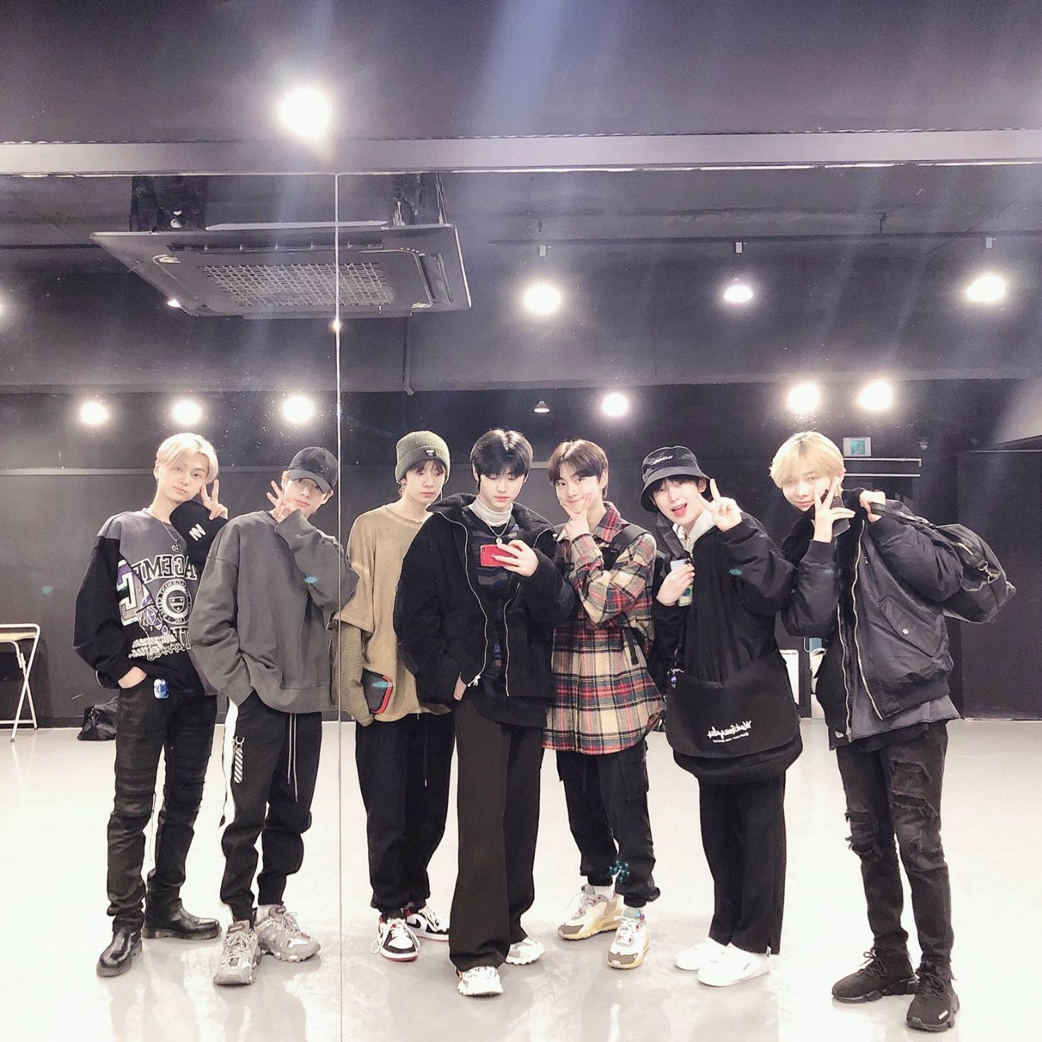 Momen yang diabadikan oleh penggemar ENHYPEN