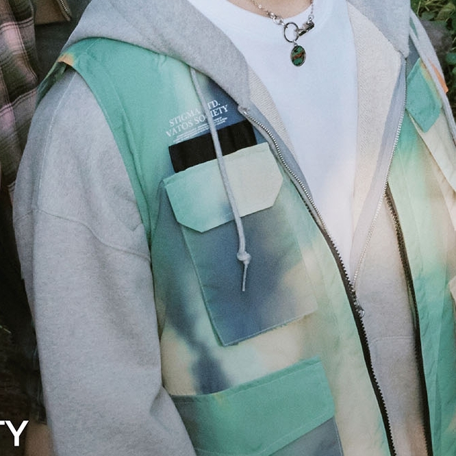 Recent activity shot of Seoho (ONEUS)