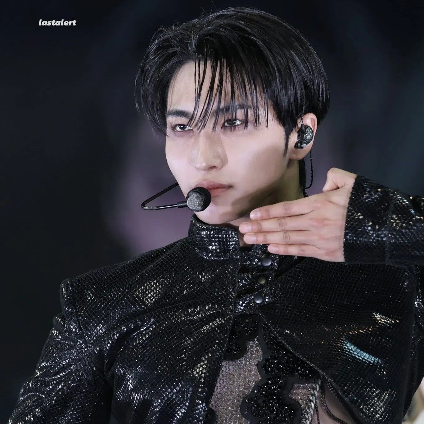 에이티즈의 비하인드 컷