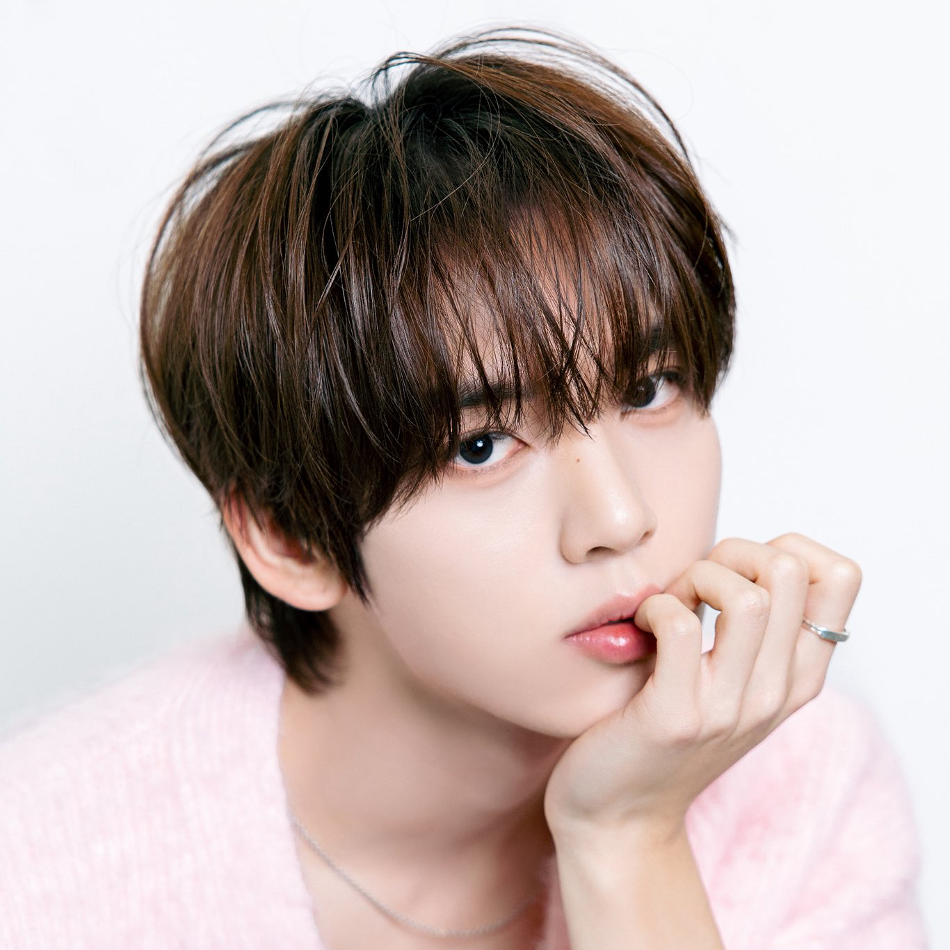 A moment captured by Han Yujin's fan