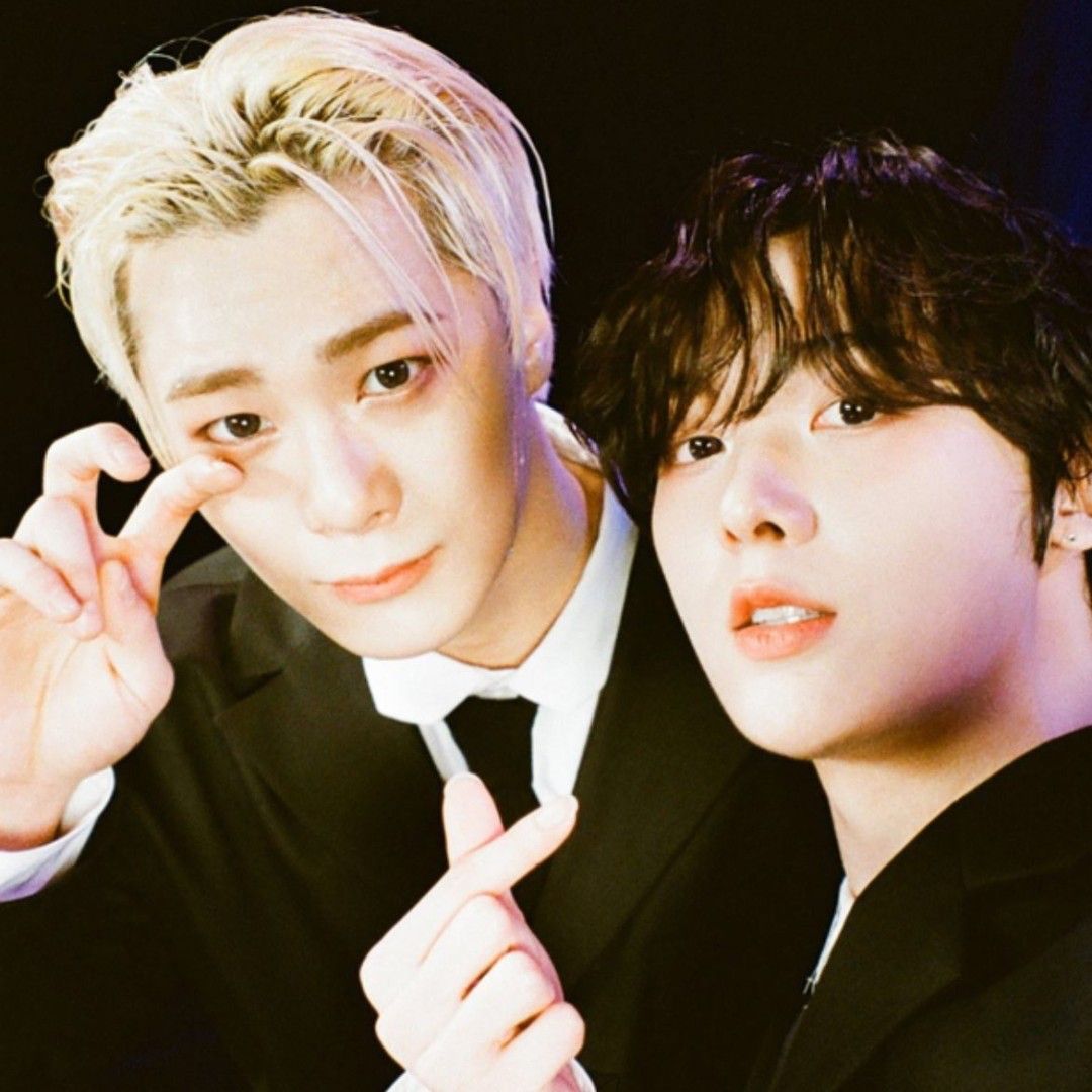 아스트로 최근 활동샷