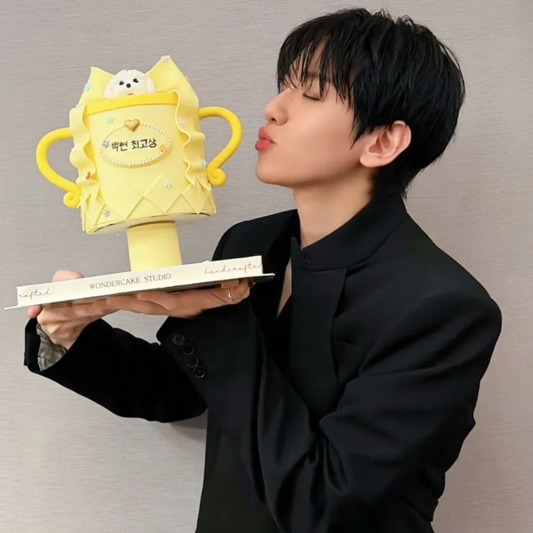 伯賢 (EXO)的幕後花絮