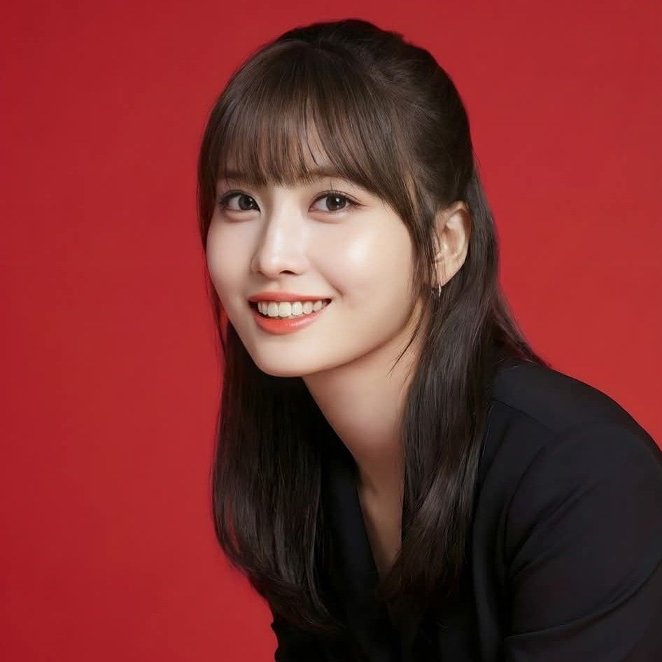 모모 (TWICE)의 최신 사진