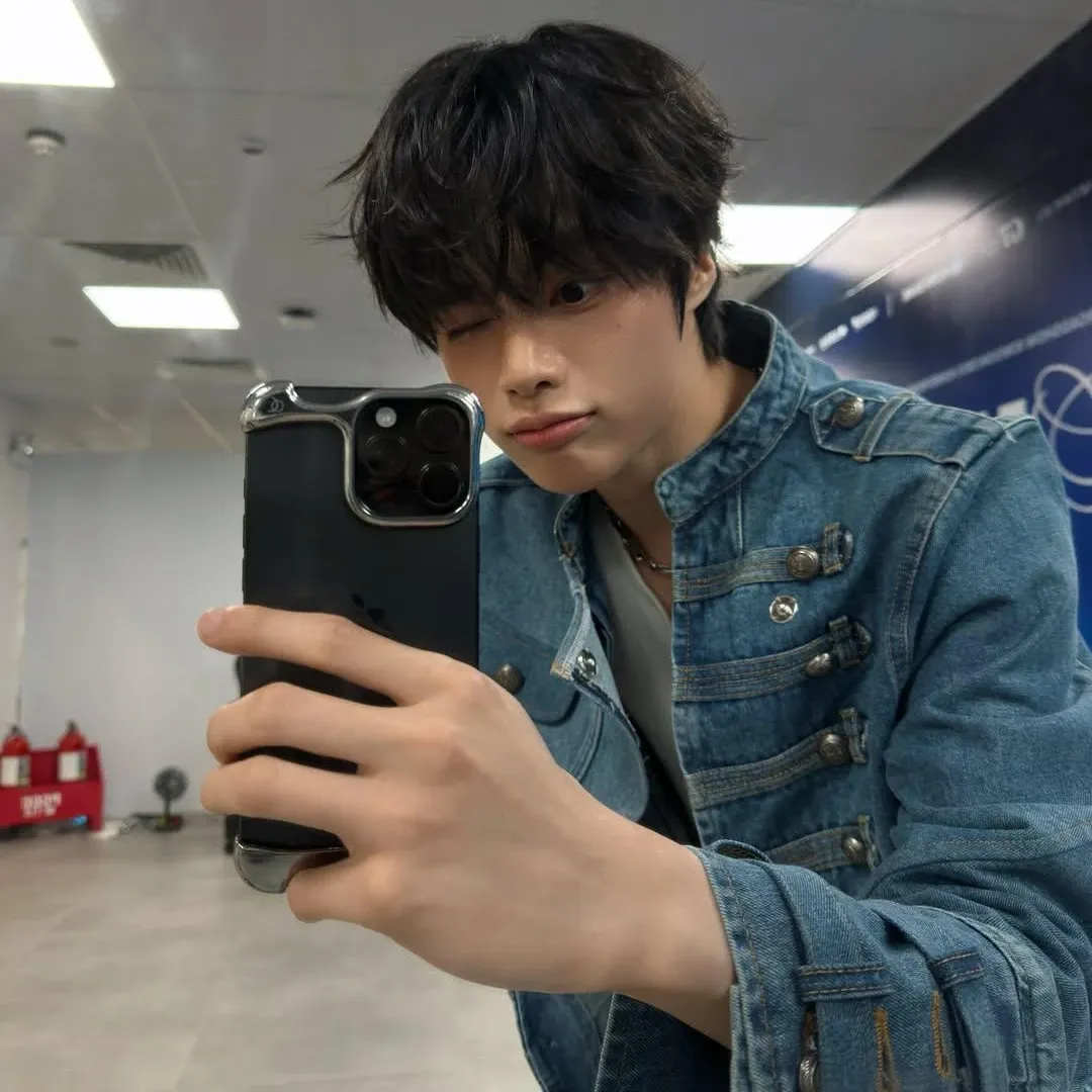 Latest photo of Hanbin (TEMPEST)
