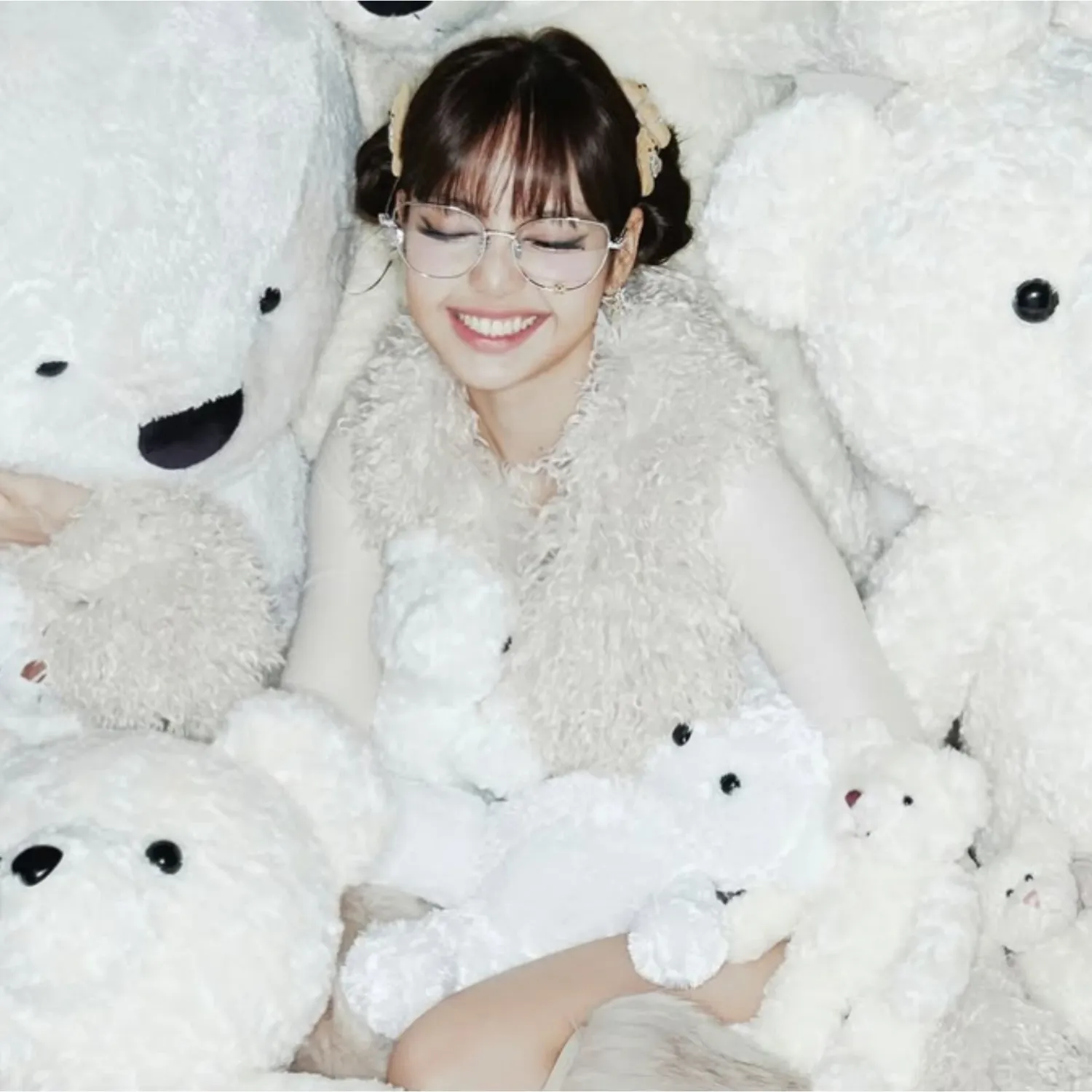 Foto terbaru Lisa (BLACKPINK)