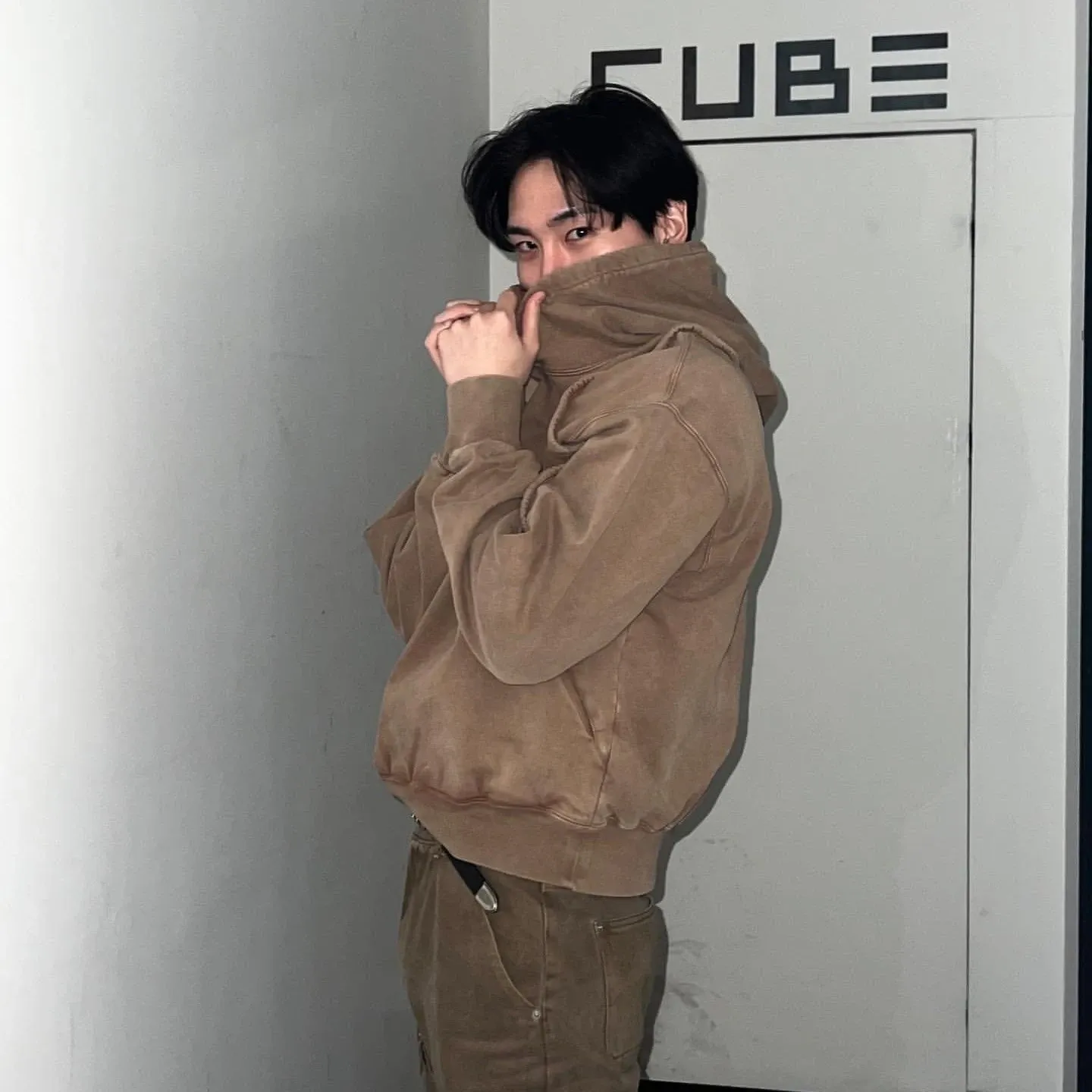 A moment captured by Shinwon (PENTAGON)'s fan