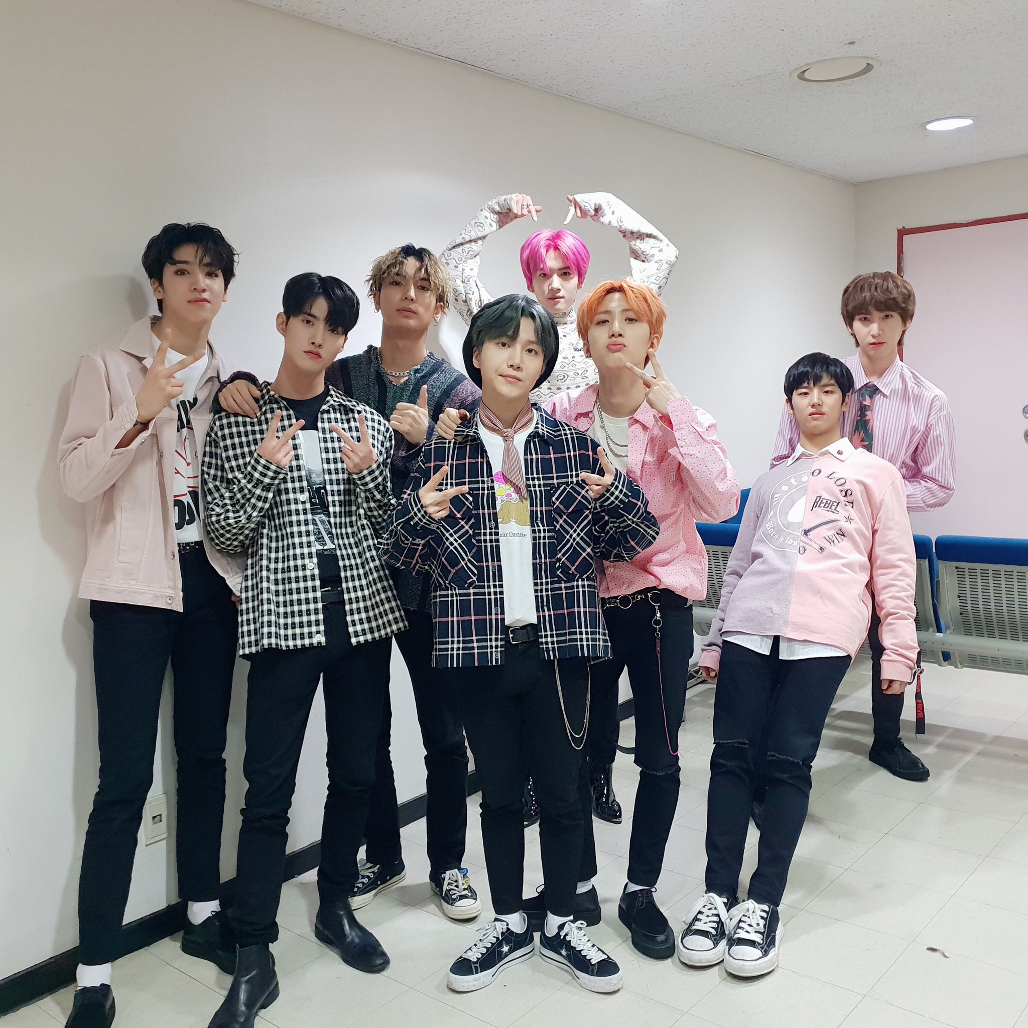 펜타곤의 비하인드 컷