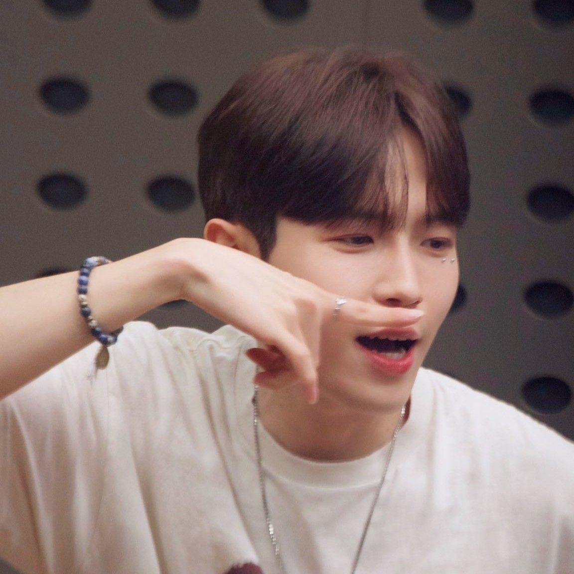 Foto aktivitas terbaru Kim Jaehwan