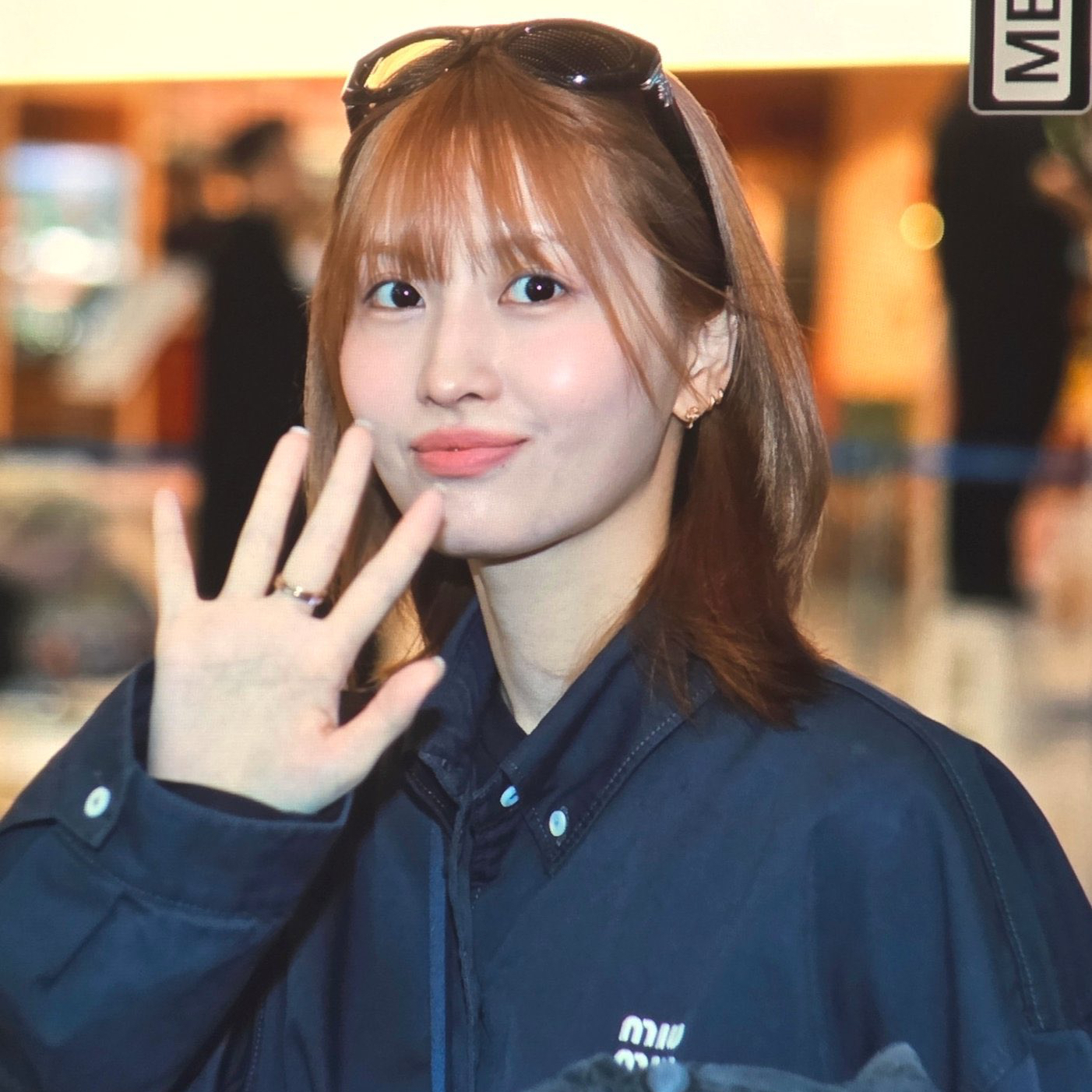 Potret di balik layar Momo (TWICE)