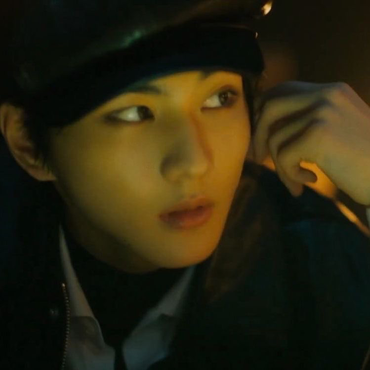 Behind-the-scenes cut of Jungwon (ENHYPEN)