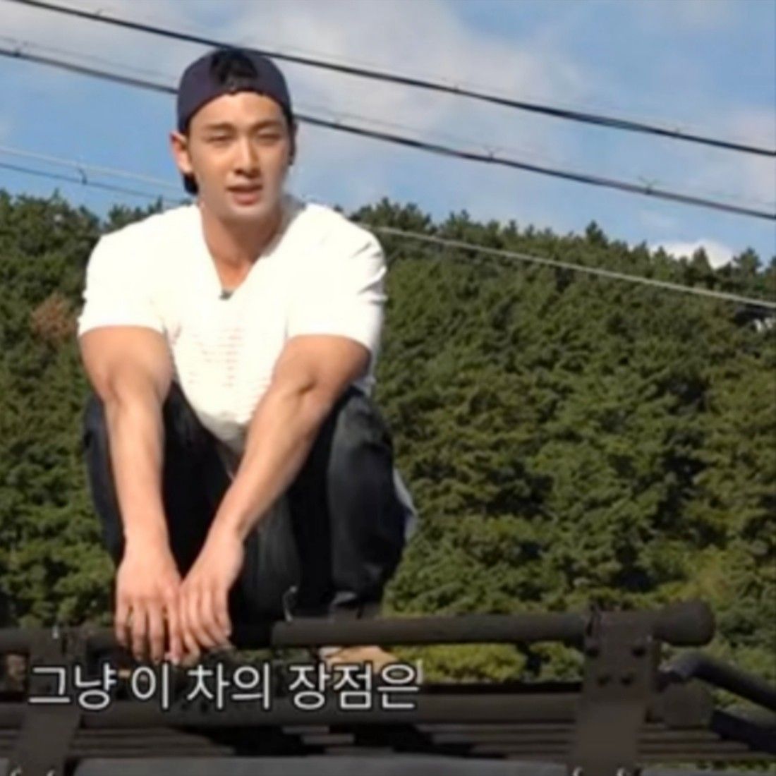 Foto aktivitas terbaru Baekho