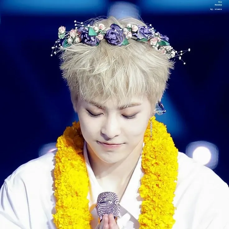 Xiumin (EXO)的幕后花絮