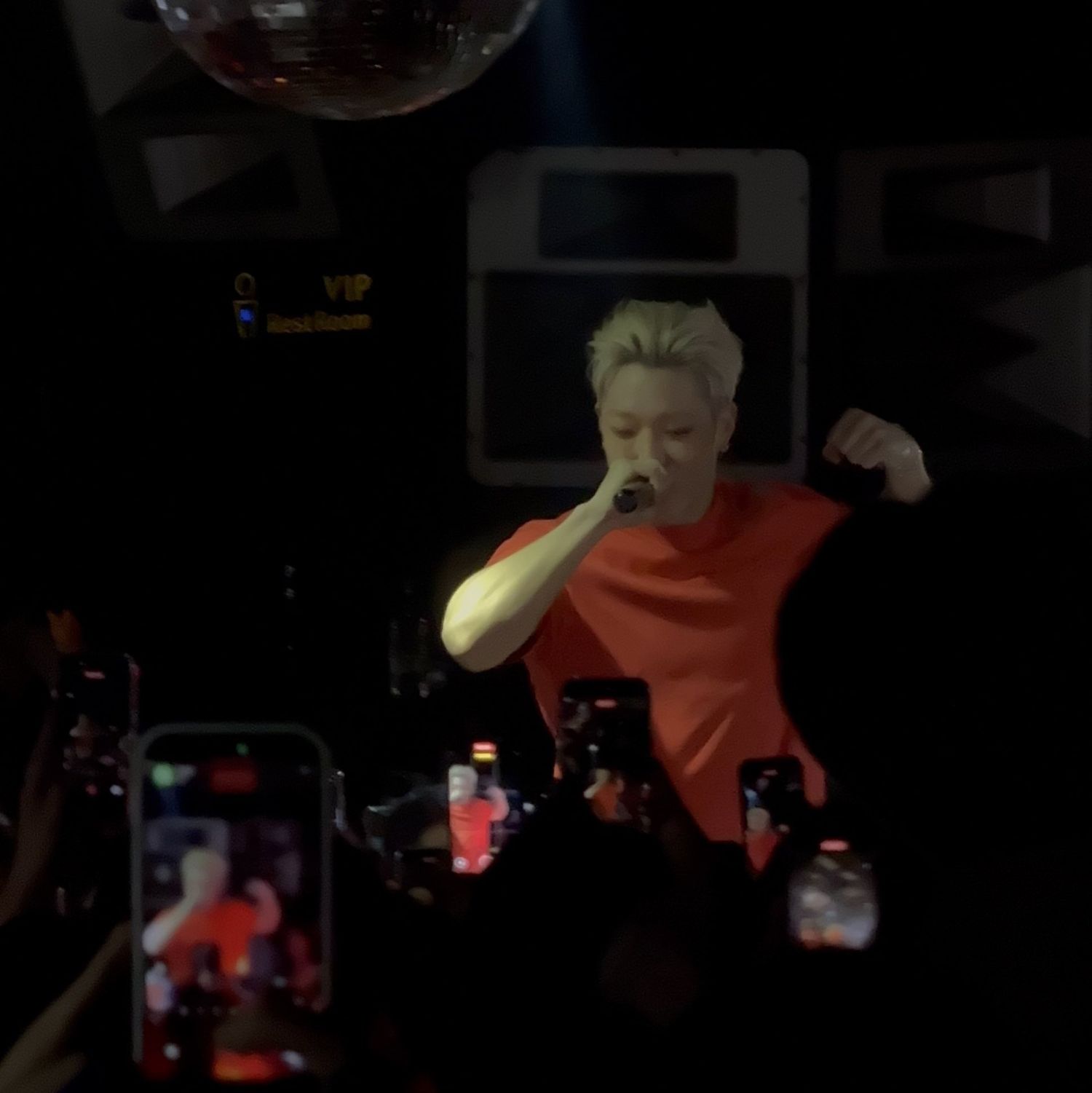 Behind-the-scenes cut of BOBBY (iKON)