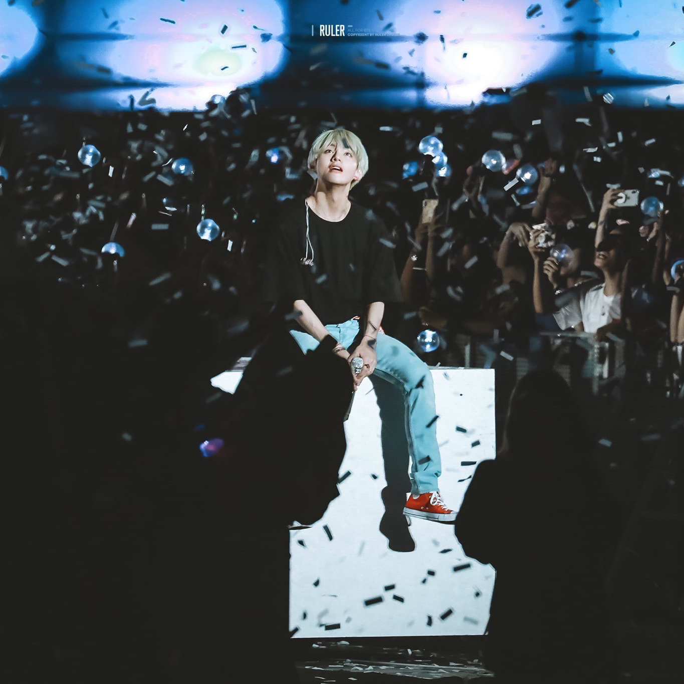 V (BTS)の最新写真