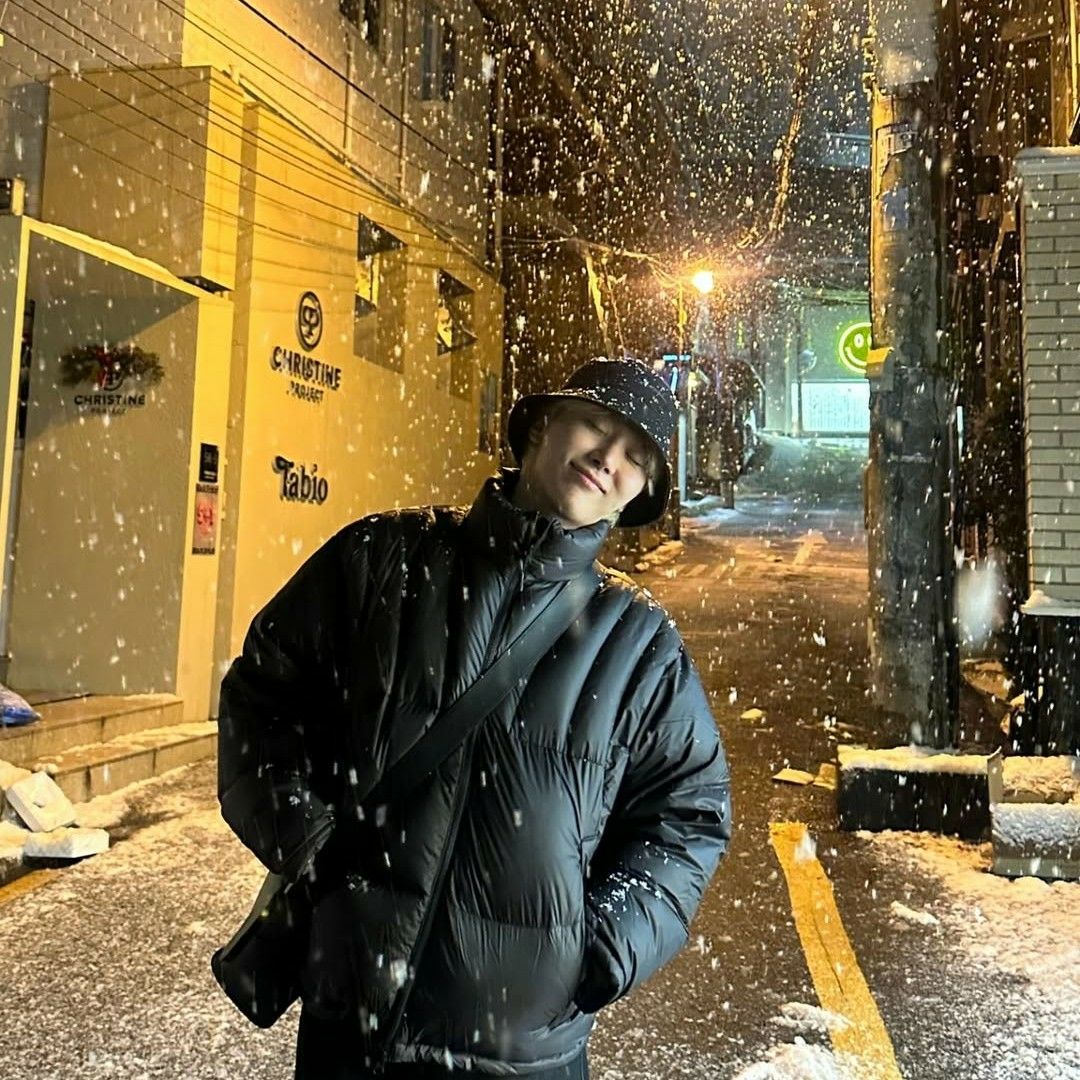 Recent activity shot of Seungkwan (SEVENTEEN)