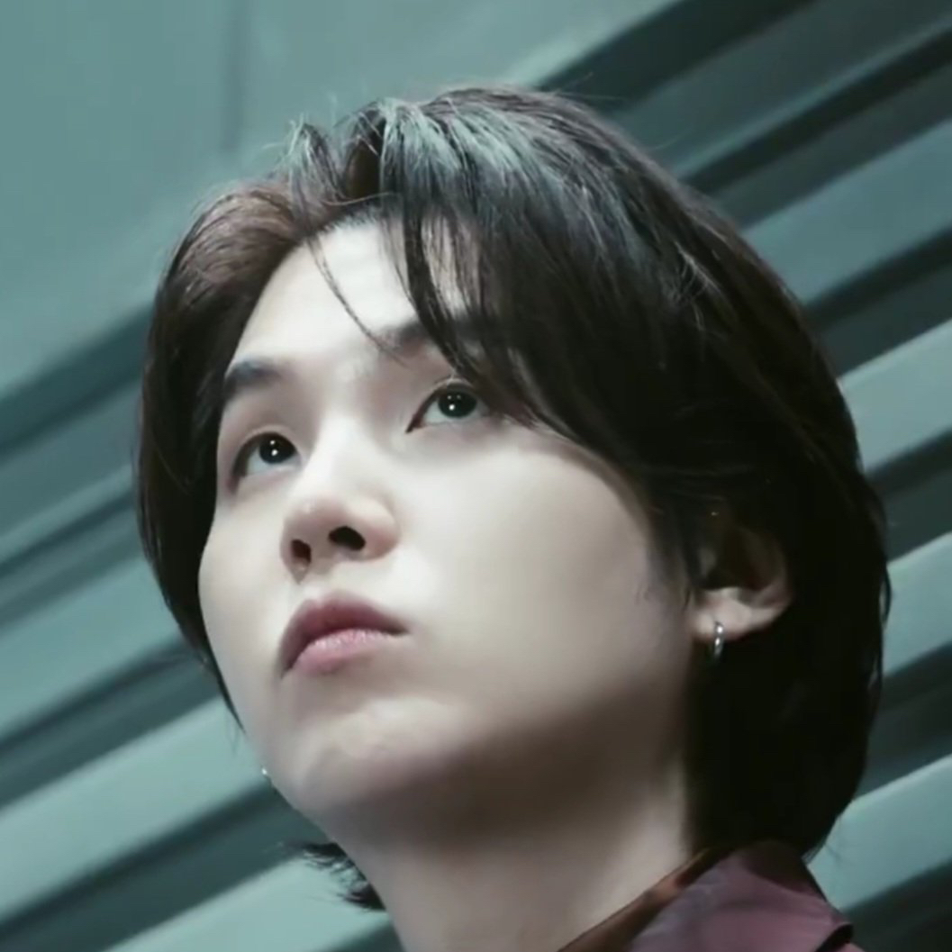 Momen yang diabadikan oleh penggemar SUGA (BTS)