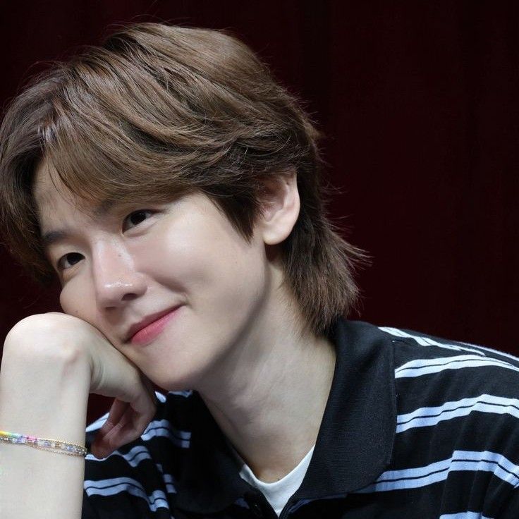 백현 (EXO)의 비하인드 컷