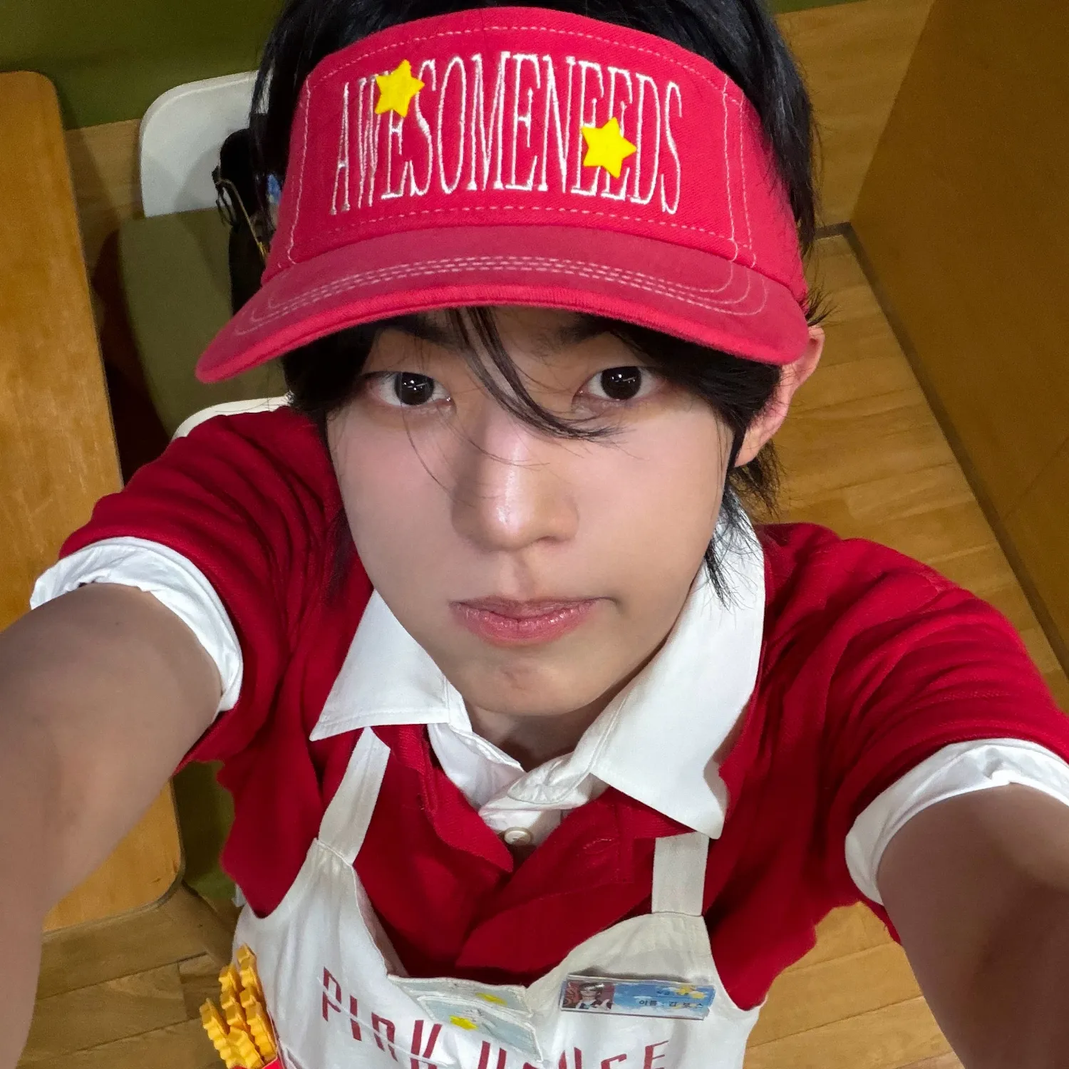 Behind-the-scenes cut of TWS