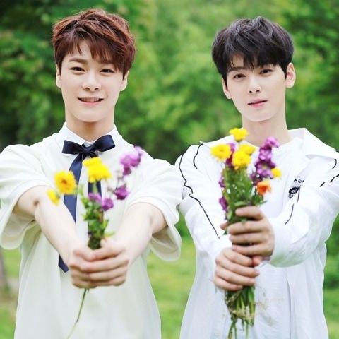 Latest photo of Moonbin (ASTRO)