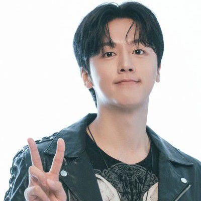 Recent activity shot of Youngbin (SF9)