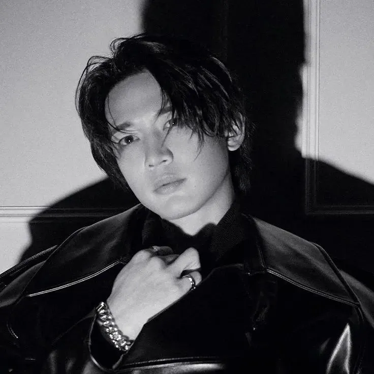 Latest photo of Minho (SHINee)